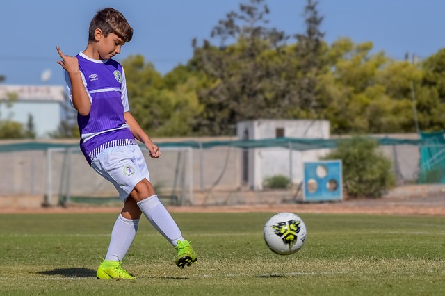 写新的足球 写新的足球